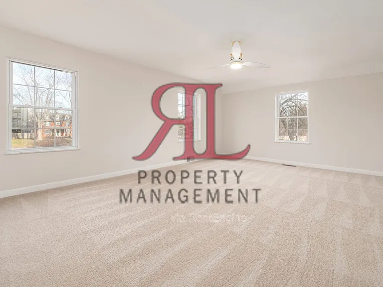 85 Eastmoor Blvd — Photo 42