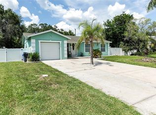 327 Francis Dr, Apollo Beach, FL 33572