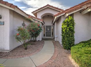 1501 N Bank Swallow Rd, Green Valley, AZ 85614