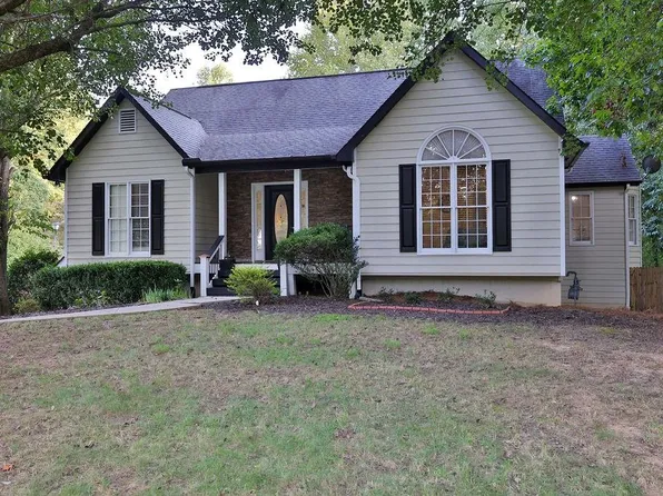 5010 Doubletree Dr, Cumming, GA 30040