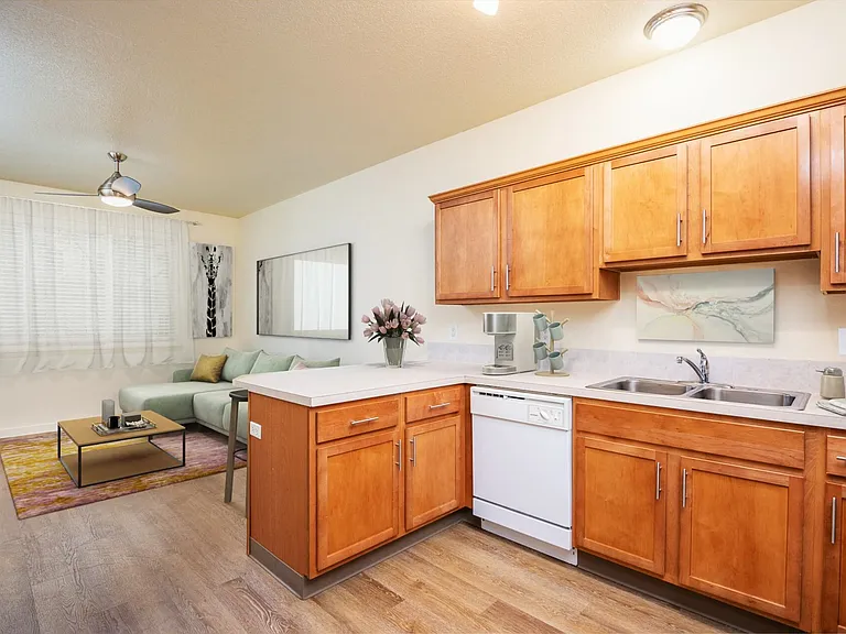 1497-1549 NE Market Dr — Photo 29