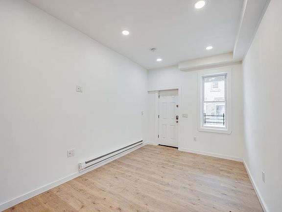4th image of 3012 N Marvine St #2