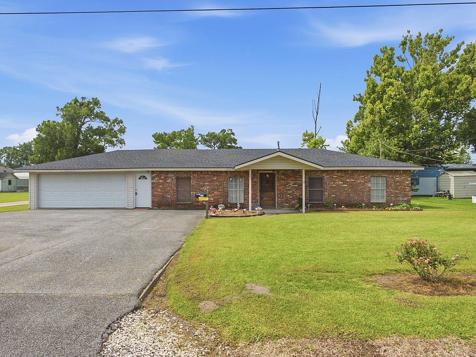 1st image of 205 Vickie Ln