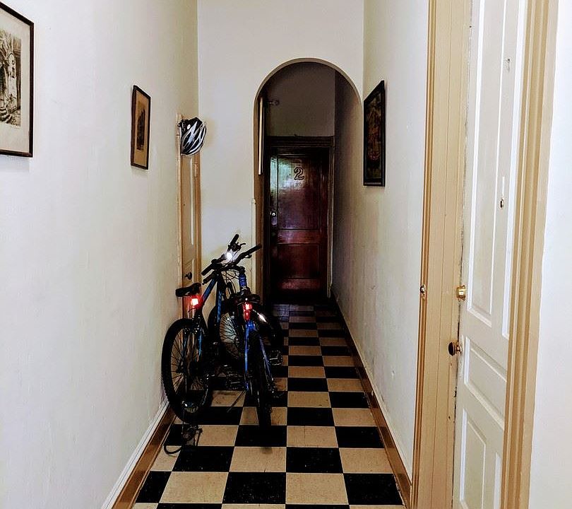 1st image of 2525 Park Ave APT 02