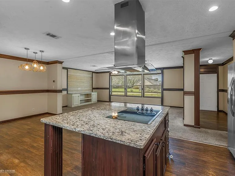 132 Nelson Dr — Photo 18