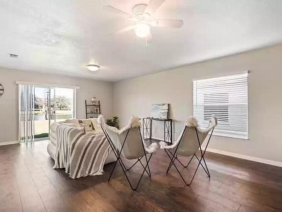 3rd image of 3435 Cardinal Feather Dr