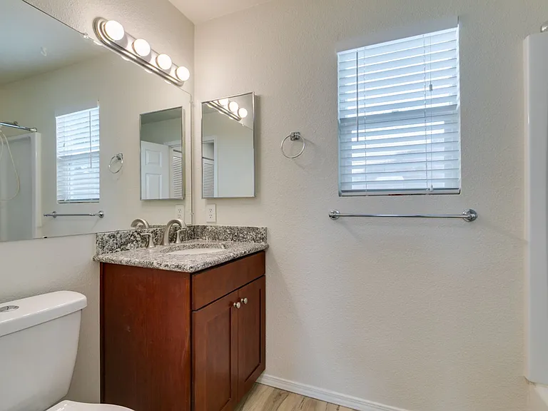 2842 Preciso Ln — Photo 21