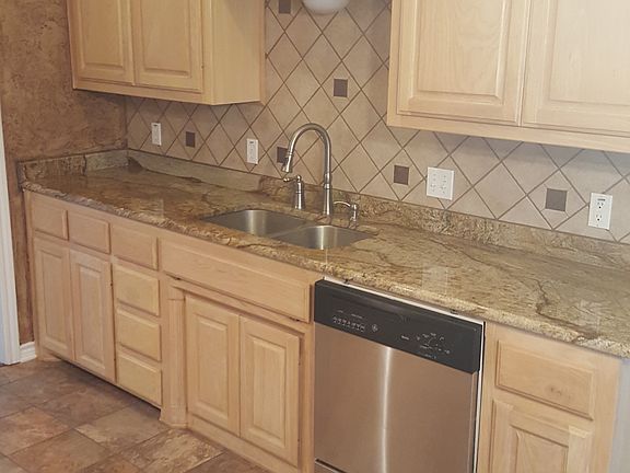 3rd image of 509 Green Meadow Dr