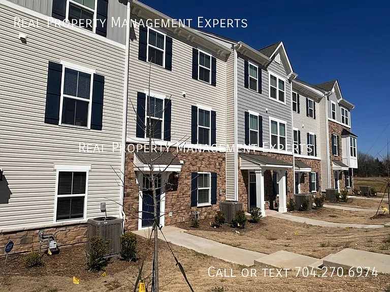 1410 Newell Towns Ln — Photo 23