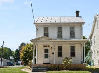 206 S Queen St, Shippensburg, PA 17257