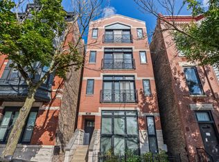 907 S Miller St, Chicago, IL 60607