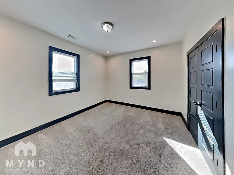 631 Windsor St SW — Photo 14