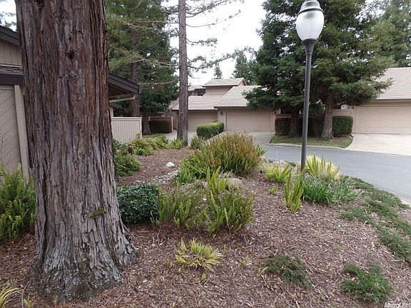 2nd image of 4132 Quiet Meadow Ct