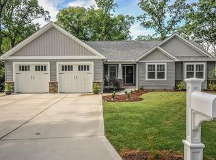 10468 Ponderosa Dr, Foristell, MO 63348