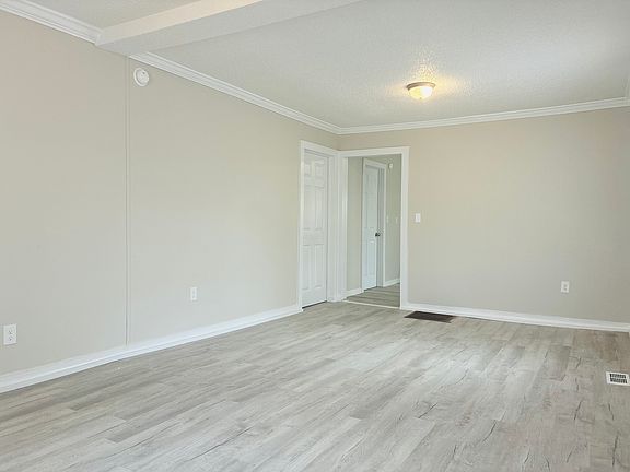 4th image of 1413 W Rankin Ave