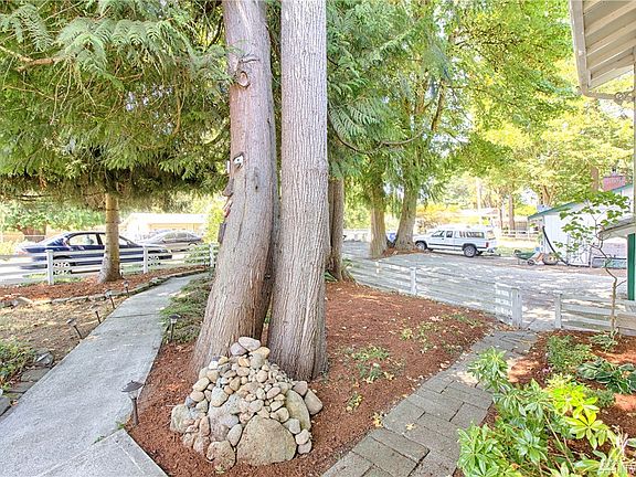 3rd image of 12219 67th Avenue Ct E