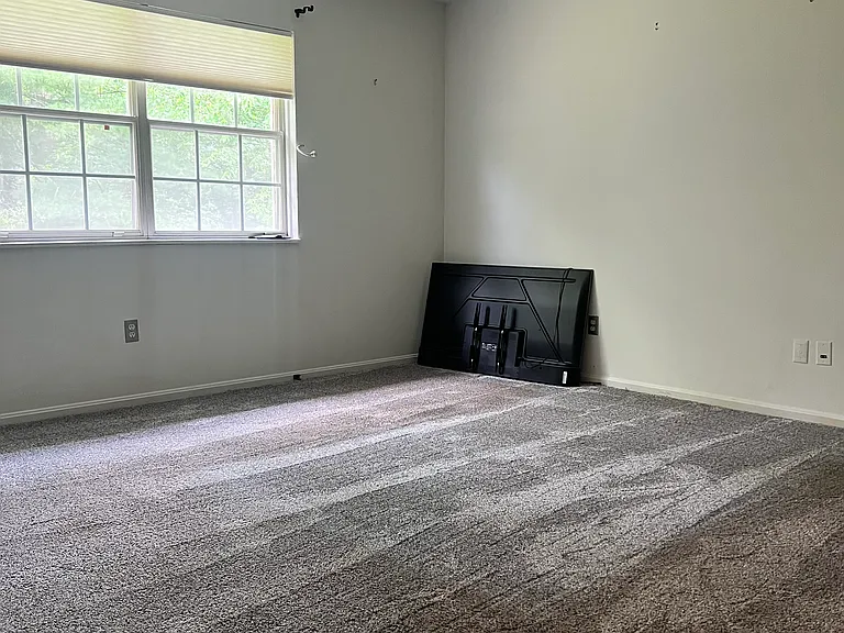 389 Quarry Ln NE #E — Photo 17