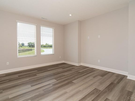 3rd image of 2490 Bartram Ln