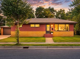 1208 36 1/2 Ave NE, Minneapolis, MN 55418