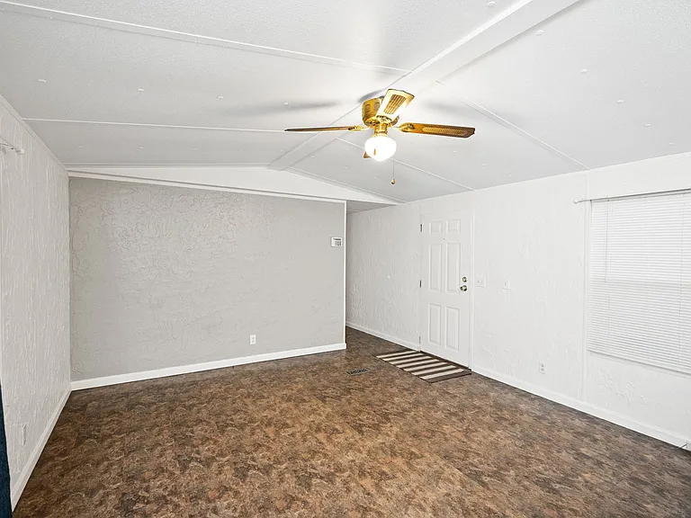 25270 Pompano Dr — Photo 7