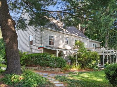 17 Laclede Ave, Framingham, MA, 01701