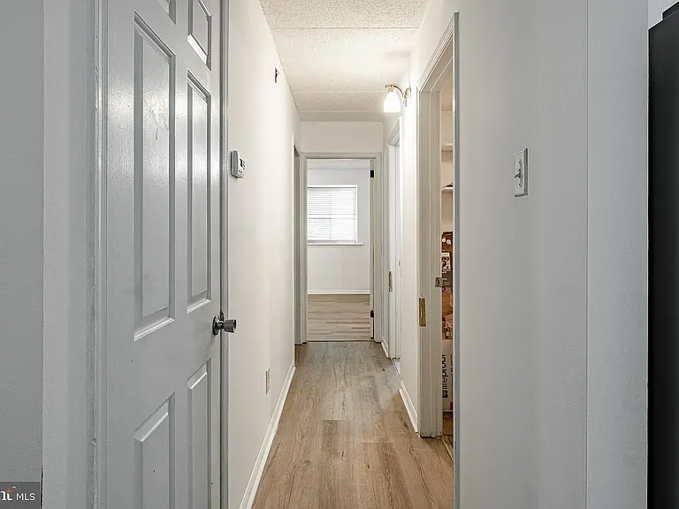 62 Le Forge Ct — Photo 2