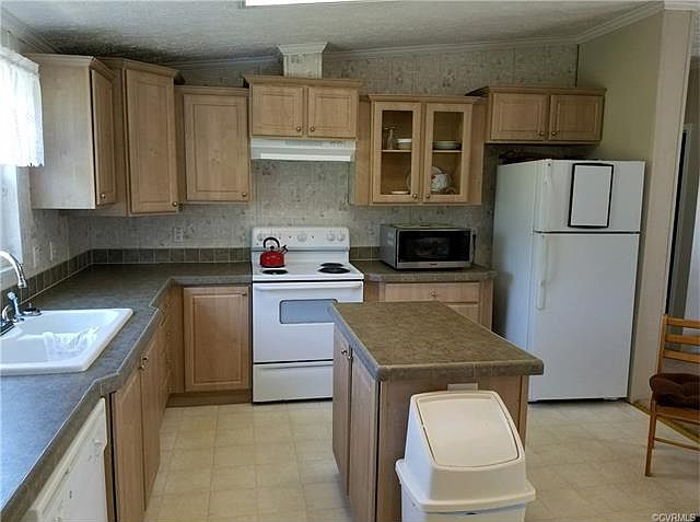 2nd image of 7667 Howerton Rd #C