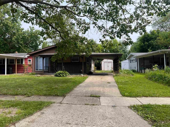 1427 Blackberry Ln, Flint, MI 48507