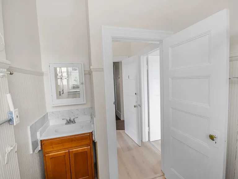 2509 Dana St — Photo 6