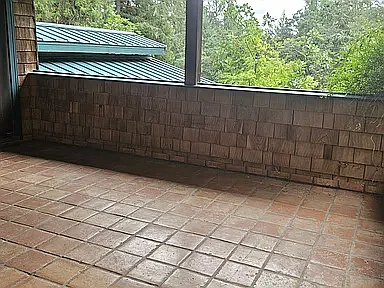 3 bed, 2400 sqft, $2,600 — Photo 2