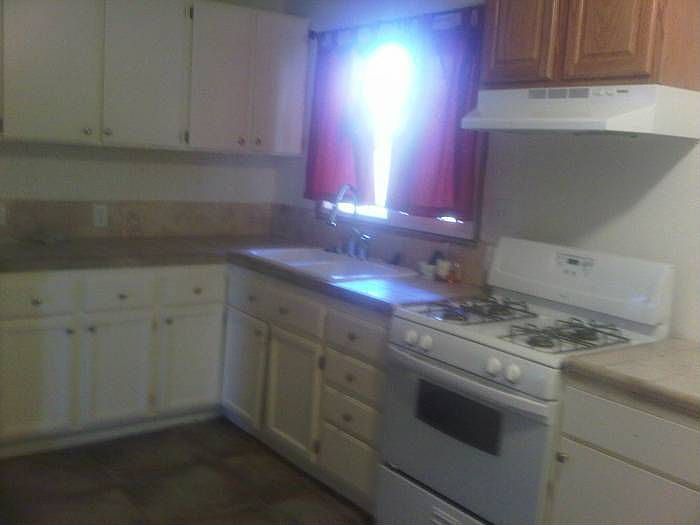 1st image of 334 39th St