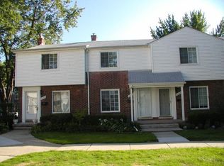 23057 Gary Ln, Saint Clair Shores, MI 48080