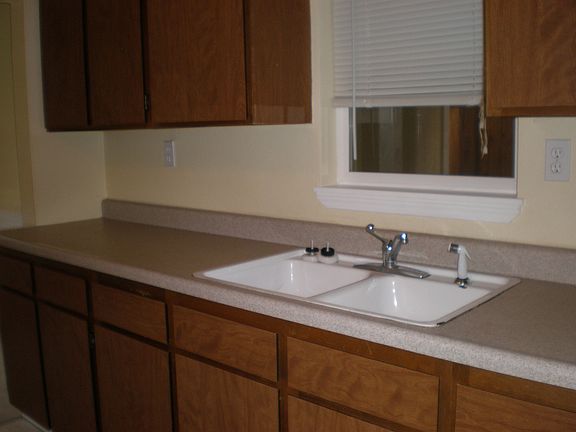 2nd image of 5906 Harlow Dr