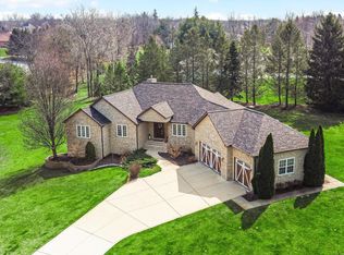 48 Zane Ct, Valparaiso, IN 46385
