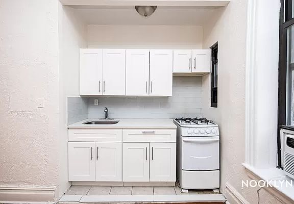 3rd image of 148 Hancock St #4H