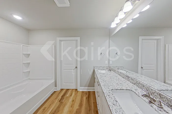 13724 Willowmore Dr — Photo 18