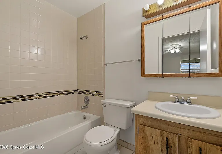1293 Cheney Hwy #G — Photo 17