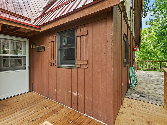3rd image of 24891 Sunset Ridge Ln