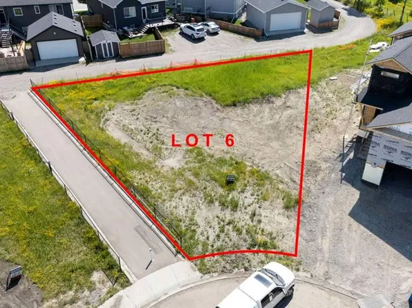 12 Country Meadows Way NW, Diamond Valley, AB T0L 2A0