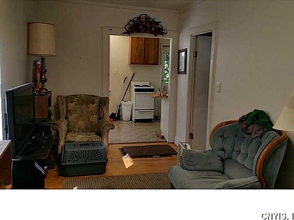 4th image of 1329 W Fayette St #29
