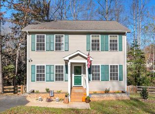 3 Chickasaw Pl, Palmyra, VA 22963