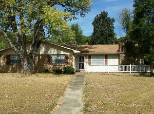 1815 Edwardian Way, Anniston, AL 36207