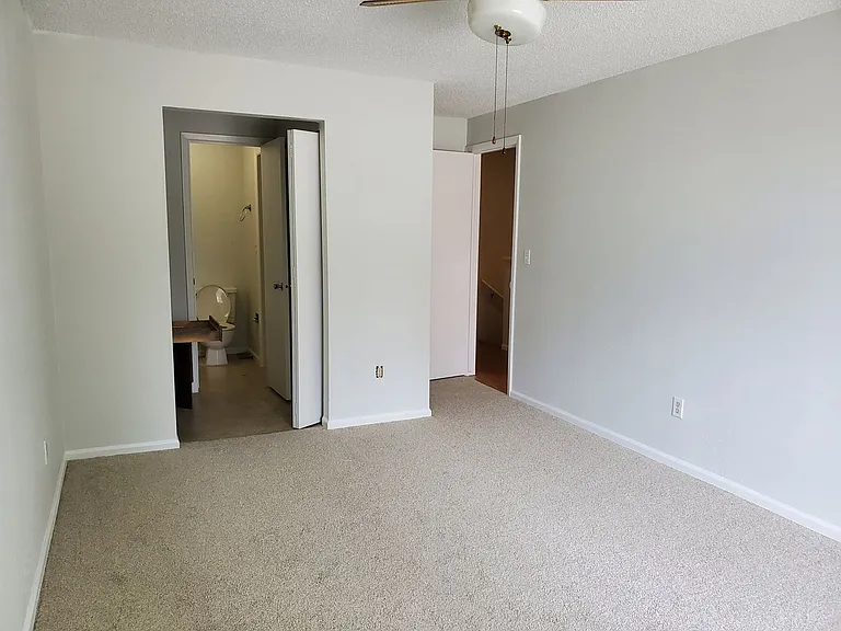 11891 Monroe Way — Photo 17