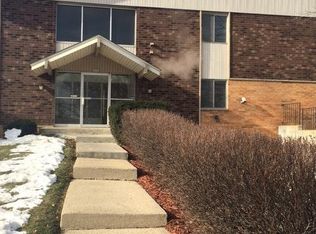 5305 N Lovers Lane Rd, Milwaukee, WI 53225