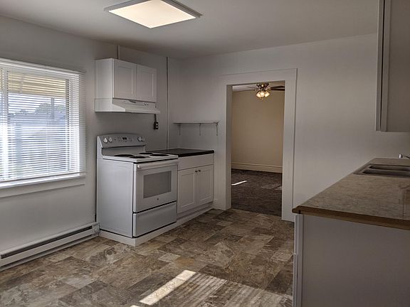 4th image of 410 S Main St APT 3