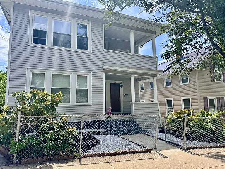 52 Dunnell Ave — Photo 1
