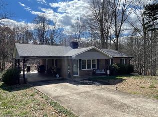 151 Glendale Dr, Elkin, NC 28621