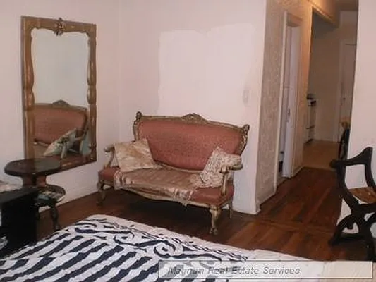 Rented by Magnum Realty Holdings, LLC | media 17