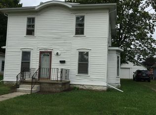 406 Grove St, Hudson, MI 49247