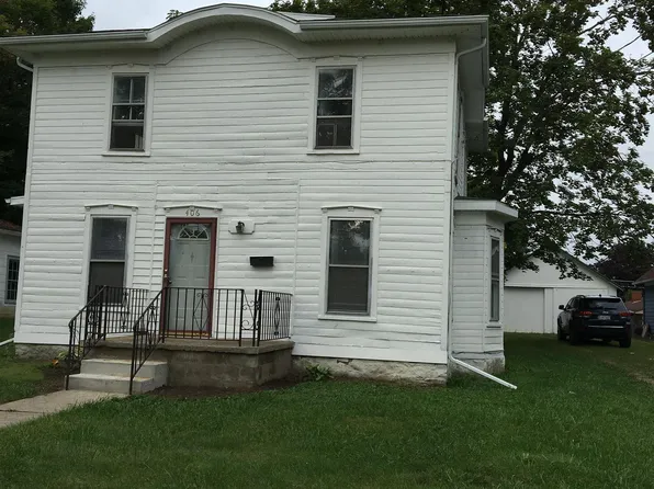 406 Grove St, Hudson, MI 49247